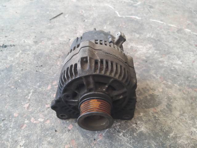 VOLKSWAGEN POLO ÇIKMA ORJİNAL ŞARJ DİNAMOSU 1997-2000